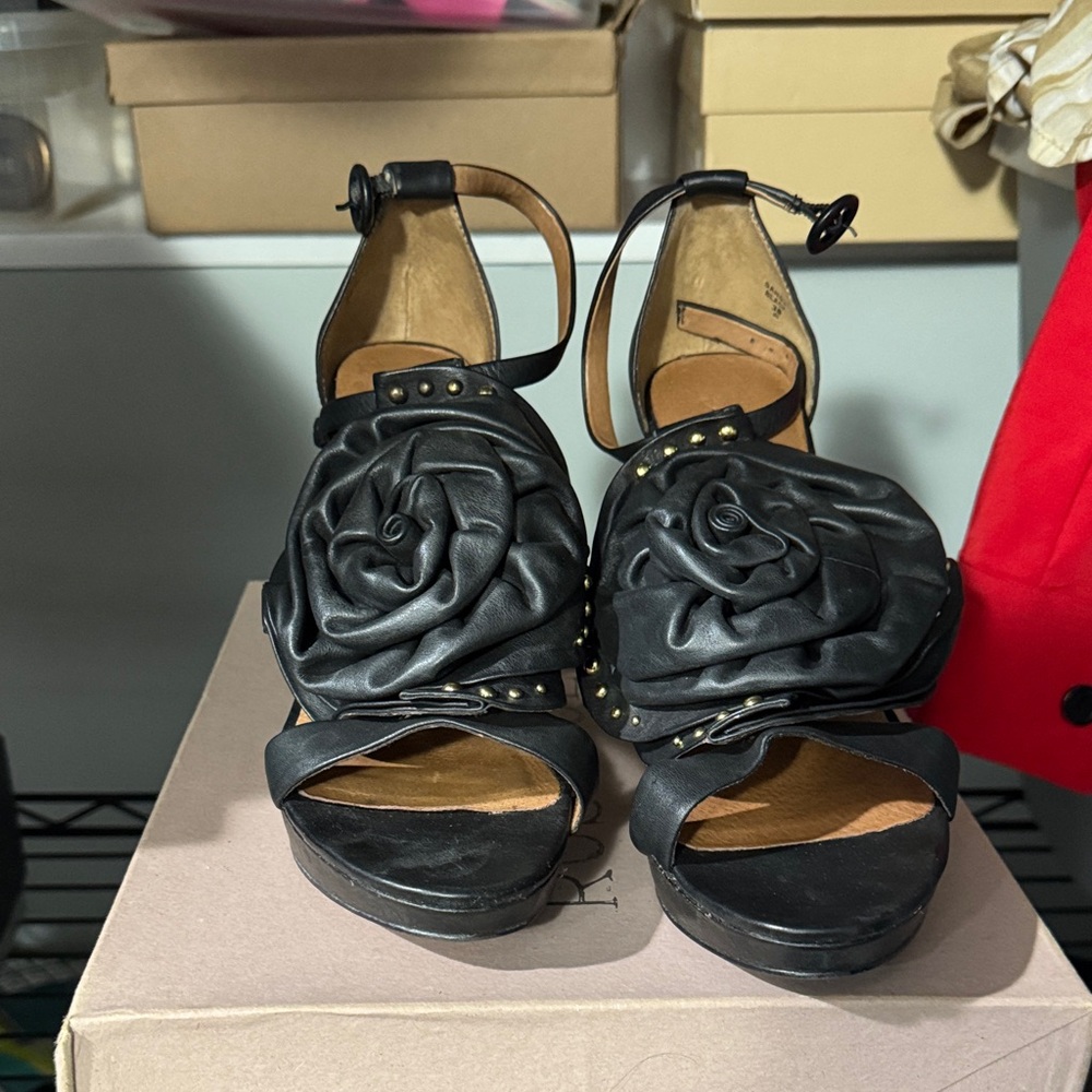 Rosegold Shoes Black Heels with Bold Floral Accent